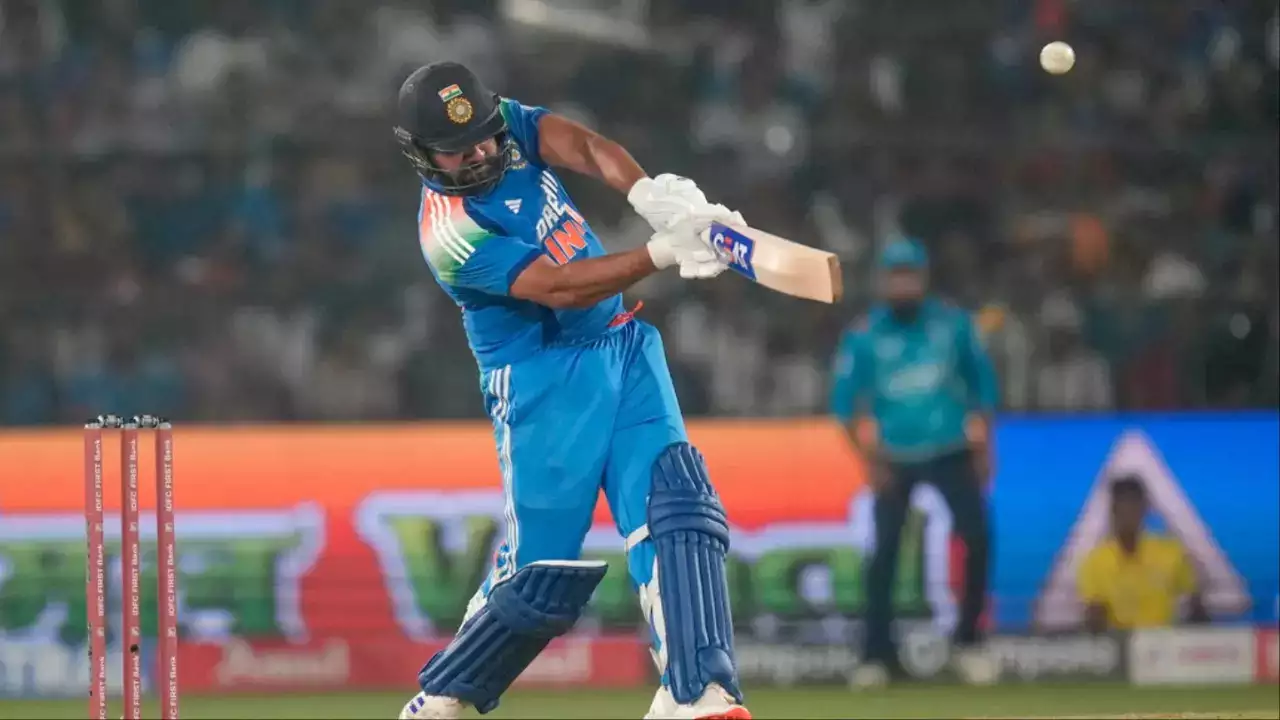 When Will Rohit Sharma Score His 33rd ODI Hundred? Former Indian Cricketer Makes HUGE Prediction