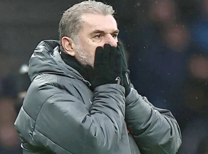 Postecoglou under fire as Spurs lose again