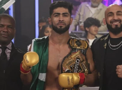 Shahzaib Rind defends lightweight title at Karate Combat 52 in US