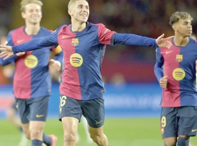 Barcelona hit seven past Valencia