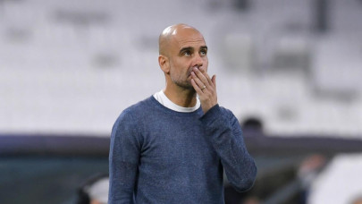 Man City rally to avoid Champions League exit