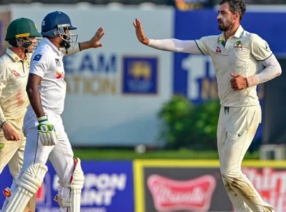 Aus dominate as Sri Lanka reach 229-9 in second Test
