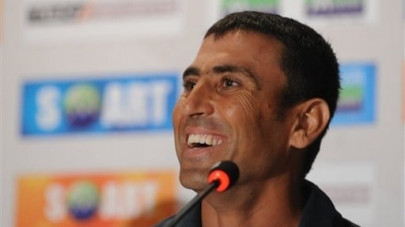 Pakistan will easily make CT semifinals: Younis Khan