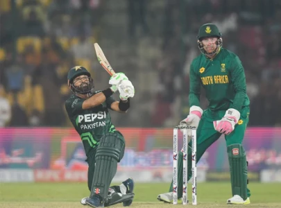 President, PM praise Pakistan's incredible win over South Africa