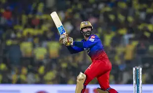 Dinesh Karthik Against Indian Cricketers Playing Overseas Leagues Until They Retire, Reveals Reason