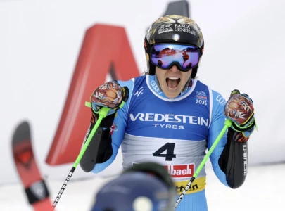 Brignone wins Sestriere giant slalom