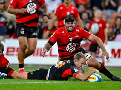 Super Rugby: Chiefs overpower Crusaders with dominant second-half surge