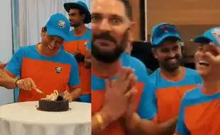 Yuvraj Singh Surprises Sachin Tendulkar With Golden Gesture On 15th Anniversary Of Historic Double Ton - Watch