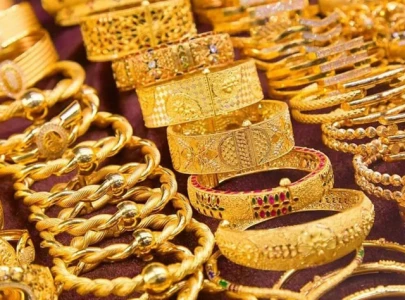 Gold prices reach new highs in Pakistan