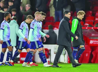 Arsenal draw at Forest in another title blow