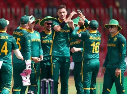 Champions Trophy 2025: England struggles as South Africa’s bowlers dominate