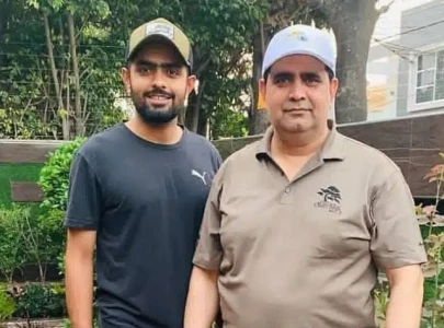 Babar Azam's father slams former cricketers after T20I snub