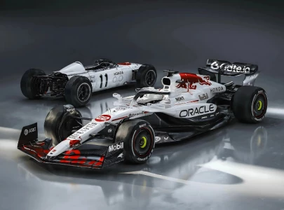 Red Bull unveils striking Honda tribute Livery for Japanese GP