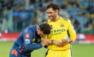 MS Dhoni, Rishabh Pant and Zaheer Khan Share A Heartwarming Emotional Moment In IPL 2025: WATCH