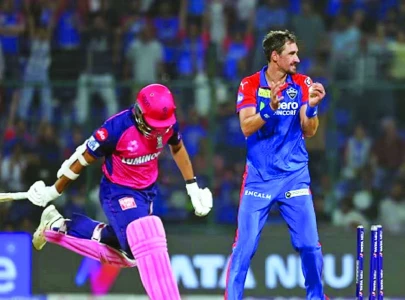 Starc helps Delhi beat Rajasthan in Super Over
