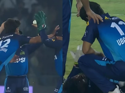 WATCH: Ubaid's wild celebration hits Usman during Multan Sultans' HBL PSL win