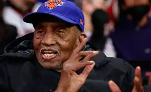 Dick Barnett, Hall Of Famer Who Powered Knicks to Two NBA Titles, Dies at 88