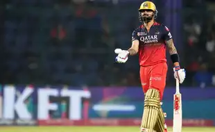 DC vs RCB: Virat Kohli's 51 Was As Crucial As Those Slog Overs By Bhuvi, Says Piyush Chawla