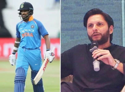 Shahid Afridi 'offers tea' to Shikhar Dhawan in latest cross-border spat