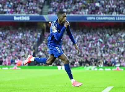 Dembele seals narrow win at Arsenal