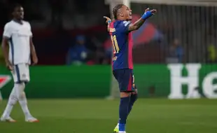 Raphinha Shatters Messi's Record, Joins Ronaldo, Lewandowski; Becomes First South American Player To Rare Feat