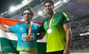 Neeraj Chopra vs Arshad Nadeem: How Close Are The India-Pakistan Stars? Their Friendship Timeline and Mother’s Blessings