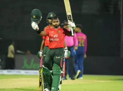 Emon joins BD's elite T20I list