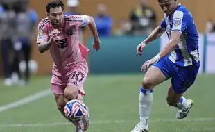 FIFA Blasted Over Club World Cup Pitches: 'Ball Bounces Like a Rabbit'