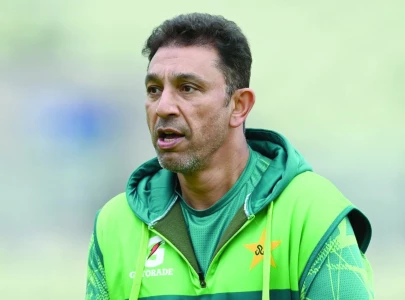 Azhar Mahmood's contract poses major challenge for PCB